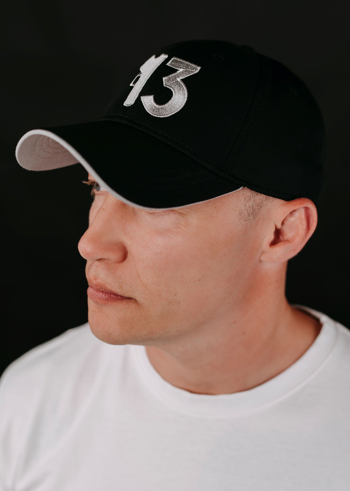 Kepurė su snapeliu "13 silver